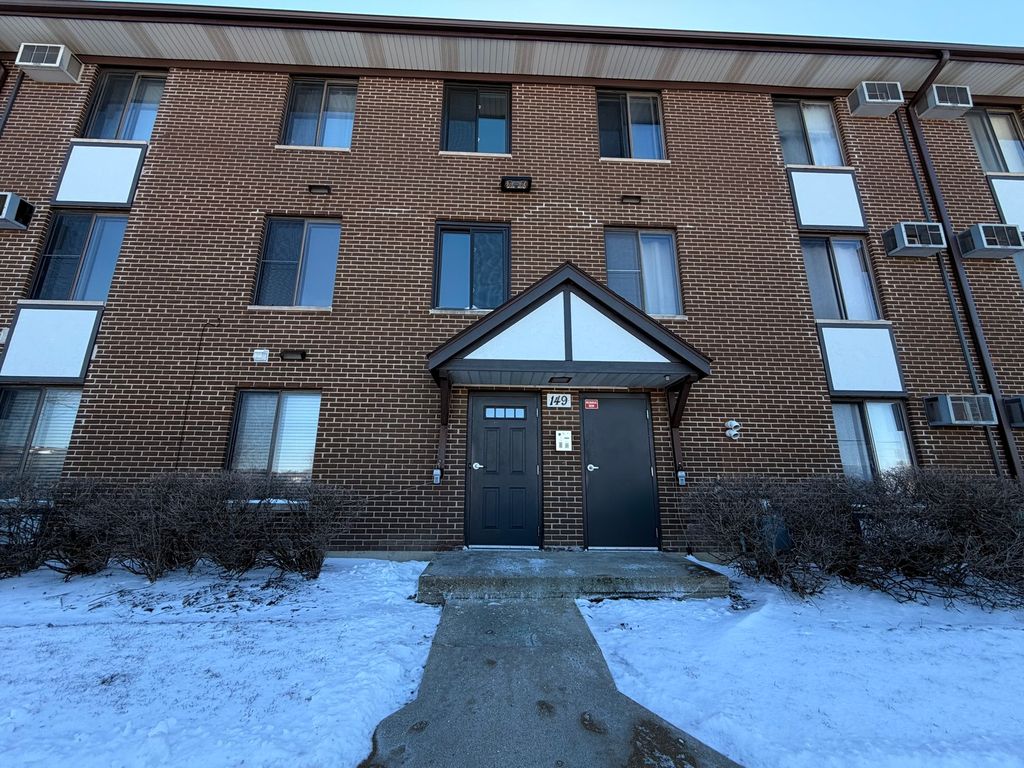 149 Gregory Street 10, Aurora, IL 60504