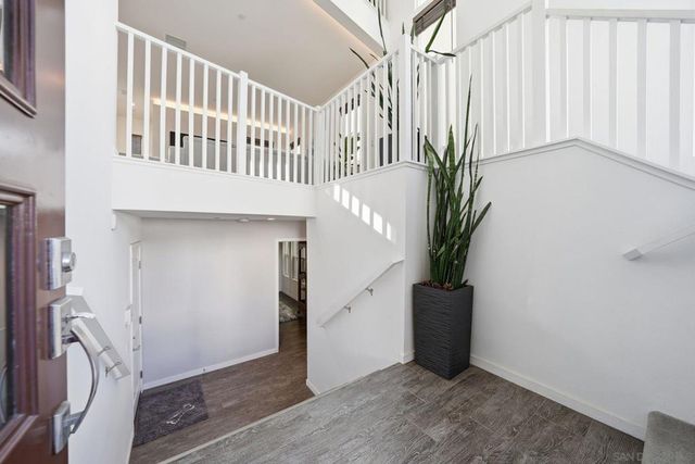 8337 Summit way, San Diego, CA 92108