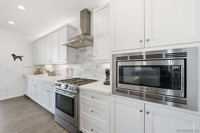 8337 Summit way, San Diego, CA 92108