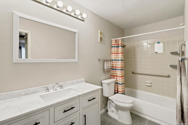 4212 Medical Dr Unit 1004, San Antonio, TX 78229