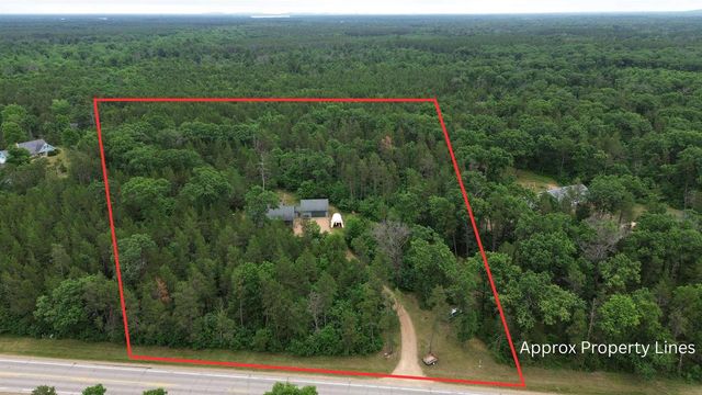 N7886 Highway 80, New Lisbon, WI 53950
