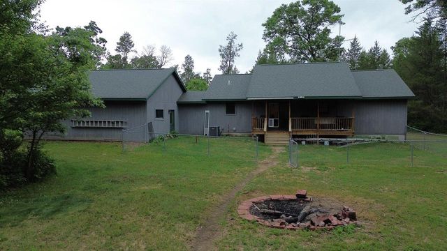 N7886 Highway 80, New Lisbon, WI 53950