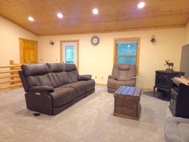 N7886 Highway 80, New Lisbon, WI 53950