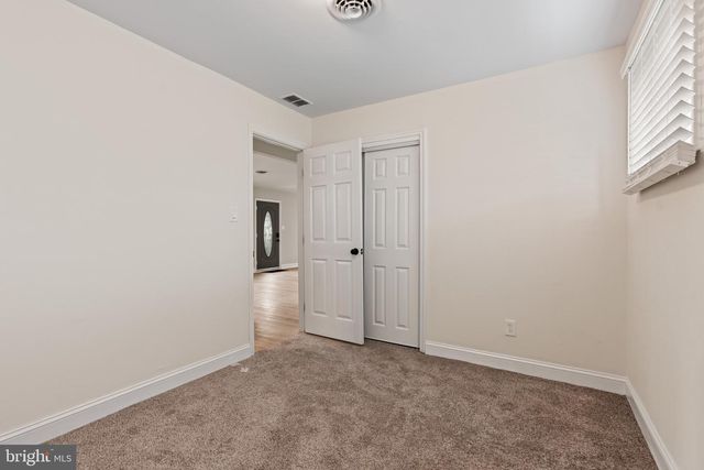 66 CHESTERFIELD DR, New Castle, DE 19720