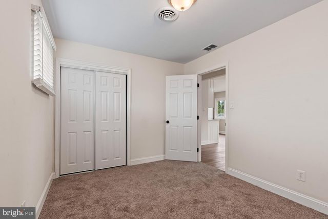 66 CHESTERFIELD DR, New Castle, DE 19720