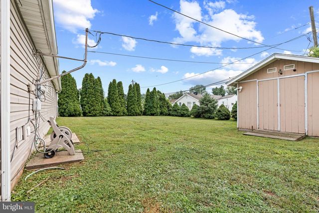 66 CHESTERFIELD DR, New Castle, DE 19720