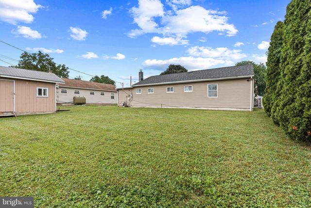 66 CHESTERFIELD DR, New Castle, DE 19720