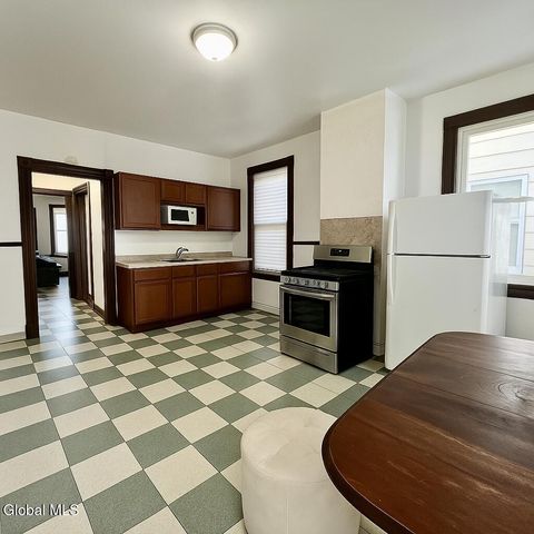 534 1st Street, Albany, NY 12206