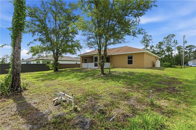 919 Winters ST E, Lehigh Acres, FL 33974