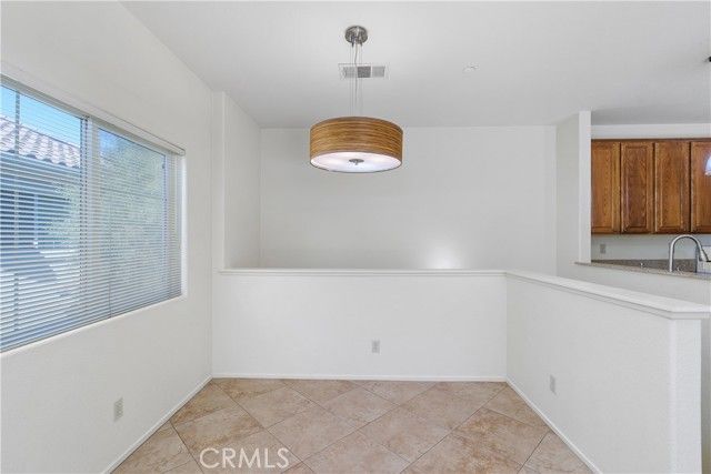 93 Kansas 202, Redlands, CA 92373