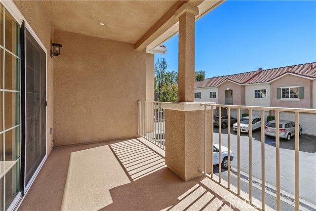 93 Kansas 202, Redlands, CA 92373