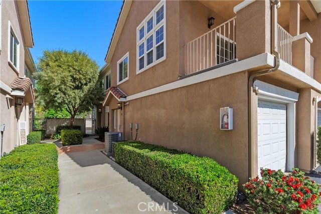 93 Kansas 202, Redlands, CA 92373