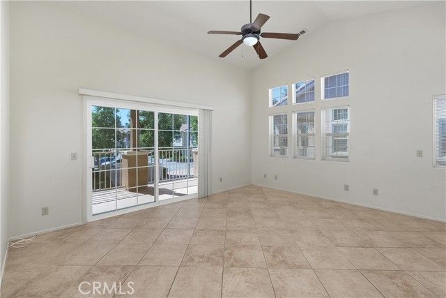 93 Kansas 202, Redlands, CA 92373