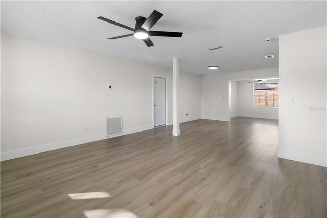 8537 74TH AVENUE N, Seminole, FL 33777