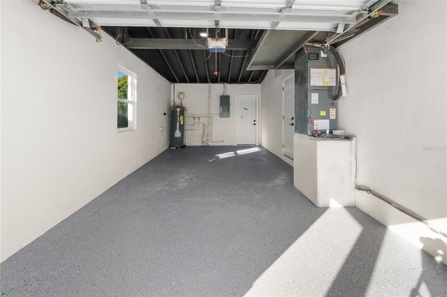 8537 74TH AVENUE N, Seminole, FL 33777