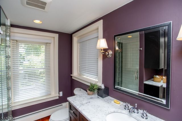 55 Elm St, Lambertville City, NJ 08530