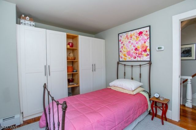 55 Elm St, Lambertville City, NJ 08530
