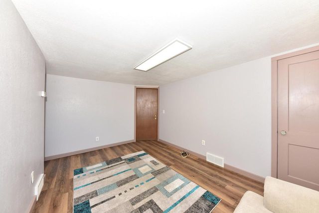 N96W20275 County Line ROAD, Menomonee Falls, WI 53051
