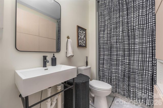 2501 Milton Avenue, Gastonia, NC 28052