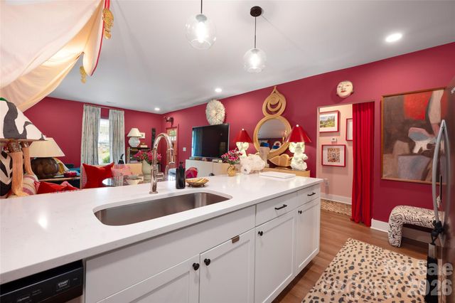 2501 Milton Avenue, Gastonia, NC 28052