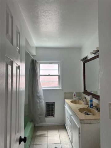 13229 Schoenborn, Sun Valley, CA 91352