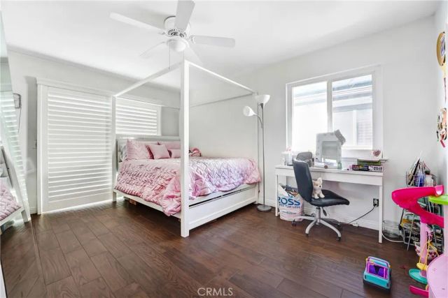 11800 Gager, Sylmar, CA 91342