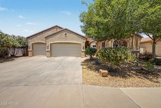 2770 E BUENA VISTA Drive, Chandler, AZ 85249