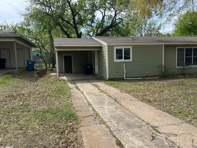 119 Vandenburg Drive, Denison, TX 75020