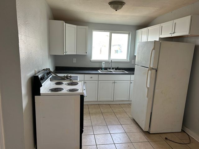 119 Vandenburg Drive, Denison, TX 75020