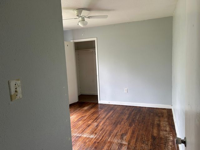 119 Vandenburg Drive, Denison, TX 75020