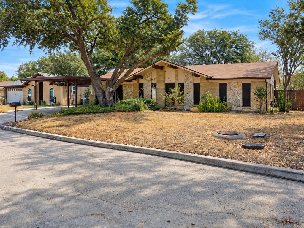 4504 Mink Drive, Haltom City, TX 76117 — exterior