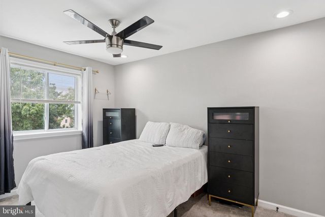 1525 MORRIS RD SE, Washington, DC 20020