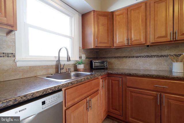 541 E MCCORMICK AVE, State College, PA 16801