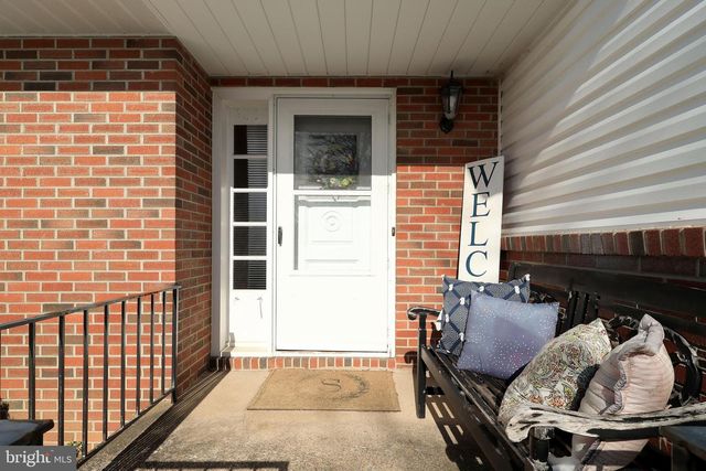 541 E MCCORMICK AVE, State College, PA 16801