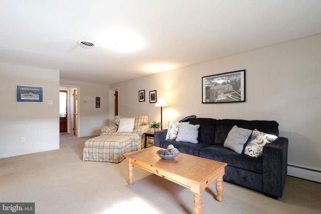 541 E MCCORMICK AVE, State College, PA 16801