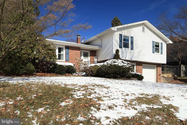 541 E MCCORMICK AVE, State College, PA 16801