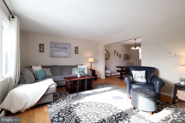 541 E MCCORMICK AVE, State College, PA 16801