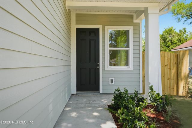 1489 W 23RD Street, Jacksonville, FL 32209
