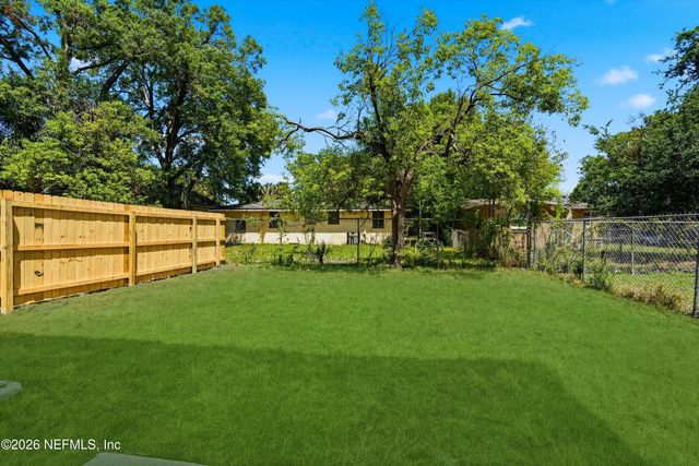 1489 W 23RD Street, Jacksonville, FL 32209