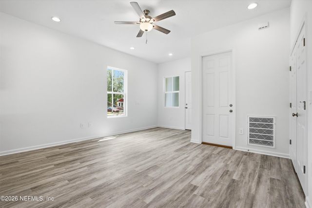 1489 W 23RD Street, Jacksonville, FL 32209