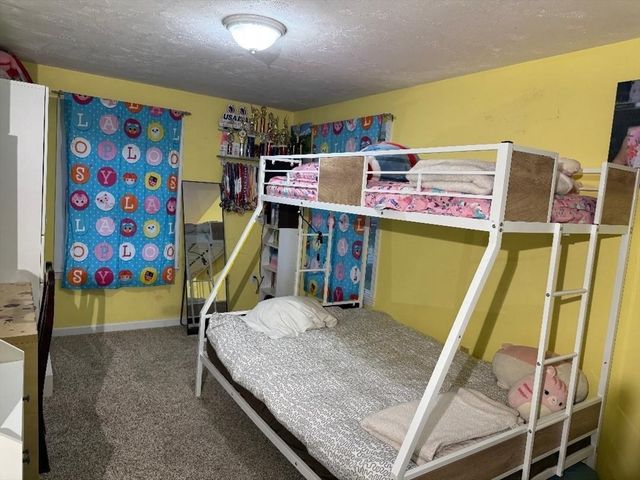 19 Fairview Rd, Framingham, MA 01701