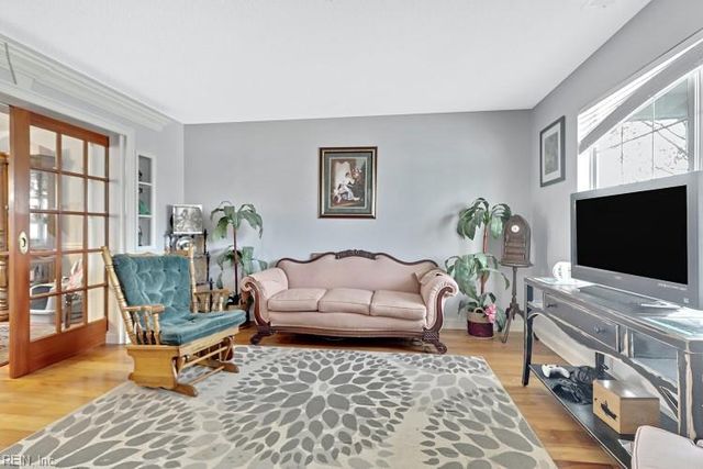 262 Weatherford Way, Newport News, VA 23602