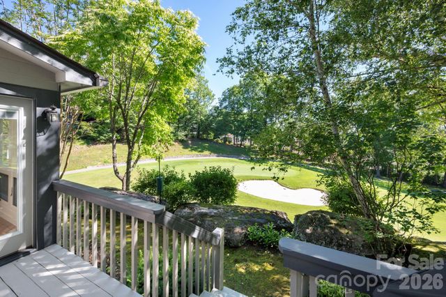 168 Overlook Drive, Flat Rock, NC 28731