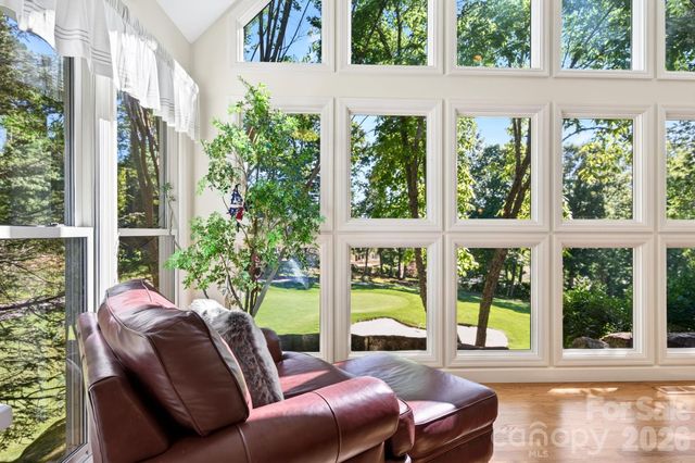168 Overlook Drive, Flat Rock, NC 28731