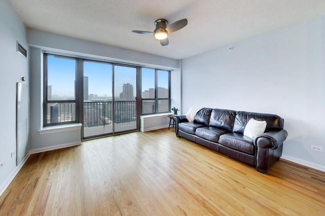 1717 S Prairie Avenue 1907, Chicago, IL 60616