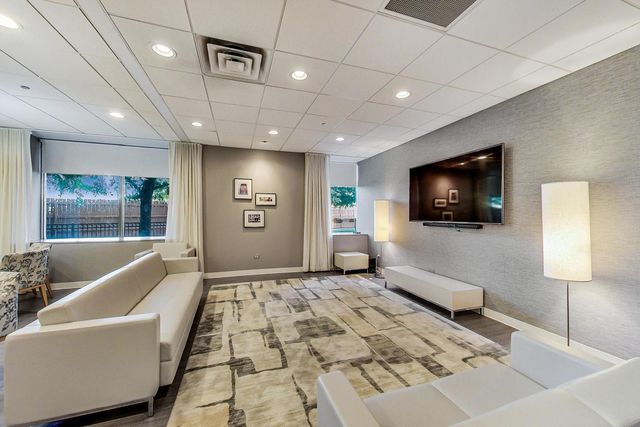 1717 S Prairie Avenue 1907, Chicago, IL 60616