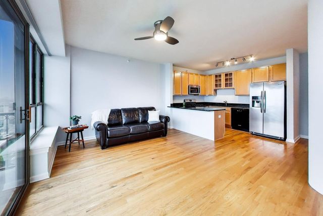 1717 S Prairie Avenue 1907, Chicago, IL 60616