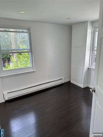 255 Lafayette Place, Englewood, NJ 07631