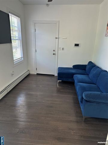 255 Lafayette Place, Englewood, NJ 07631