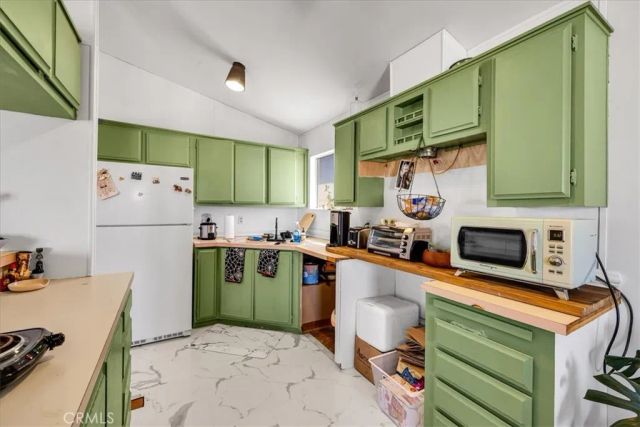 5132 Kelly Road, 29 Palms, CA 92277